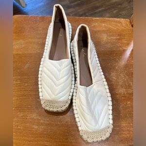 NEW Super Cute Summer shoes by Qupid - Size 9 - perfect finish to your outfit!!!